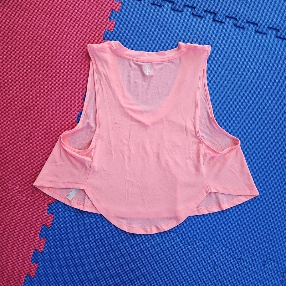 Free People Movement Good Sport V-Neck Crop Tank Size M - Picture 4 of 6